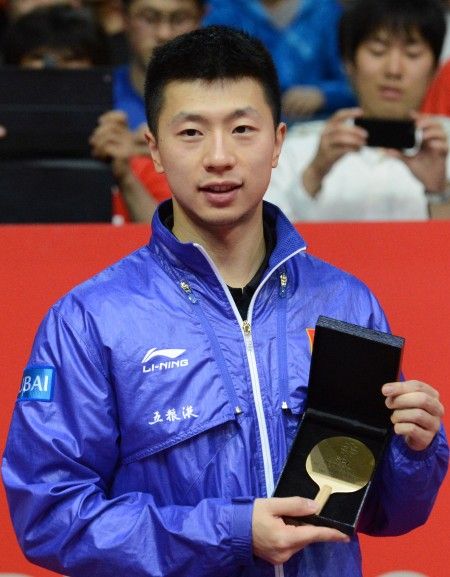 爱游戏体育-海港对阵马龙展开拉锯大战，最终险胜对手！